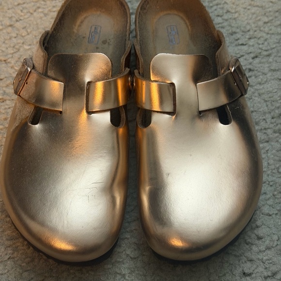 Birkenstock Shoes - Rose Gold Boston Birkenstocks Clogs {size 39}